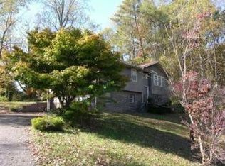 7421 Glastonbury Rd, Knoxville, TN 37931