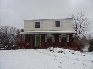 20 Dover Rd, Irwin, PA 15642