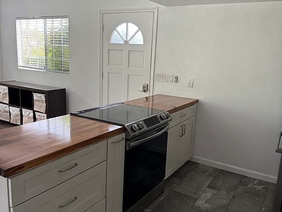 3rd image of 74-5051B Malia Pl