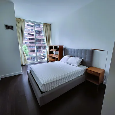 Sold by AZ REALTY NYC LLC | media 6