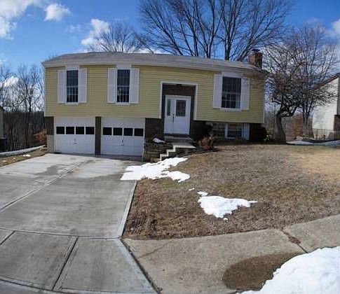 1st image of 3209 Trailwood Ct