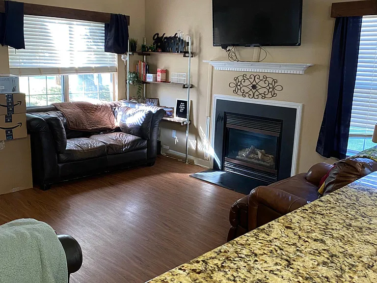 122 Meadow Lilly Ct — Photo 5