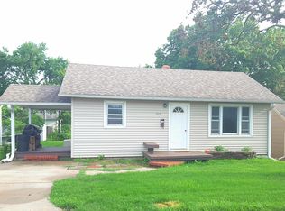 524W W Halsey St, Maryville, MO 64468