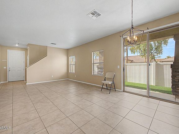 3rd image of 3891 E KENT Avenue