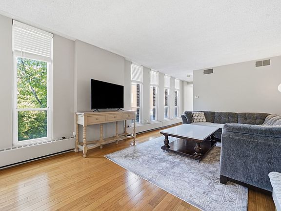 5th image of 14915 E 127th St APT 103