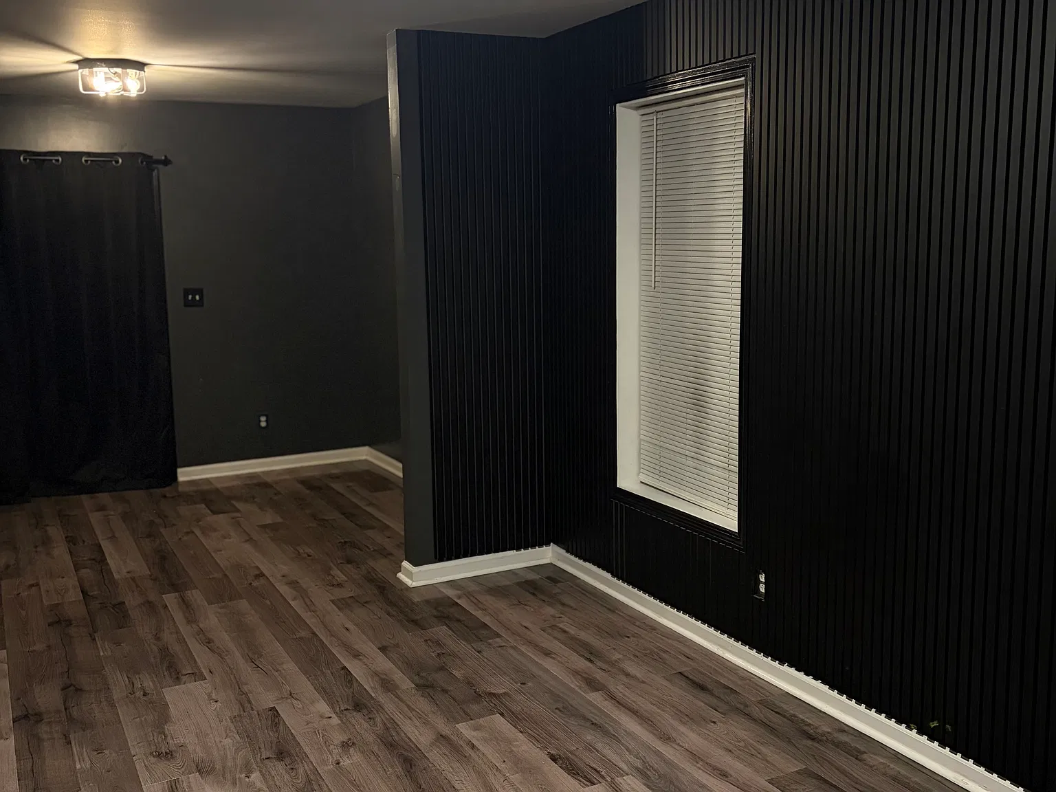 3 bed, 1.5 bath, 1250 sqft, $2,450 — Photo 2
