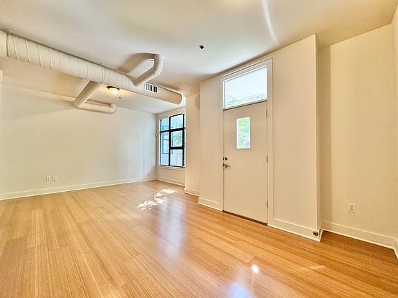 5th image of 220 Cedar St APT 108