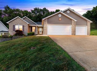 5046 Annette Dr, Imperial, MO 63052