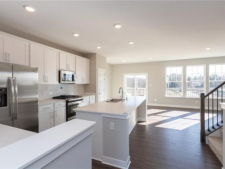 13432 Carlsbad Pl — Photo 10