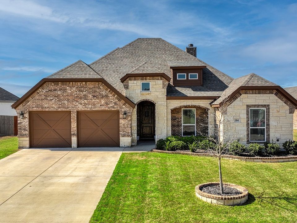 1st image of 104 Melbourne Dr