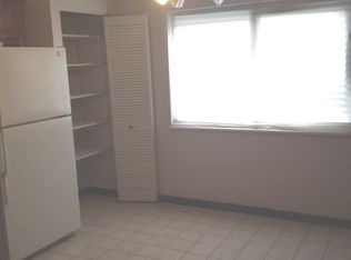 6880 W Touhy Ave APT A, Niles, IL 60714