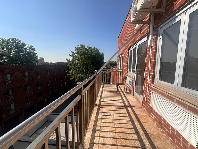 7133 162nd St #4C — Photo 9