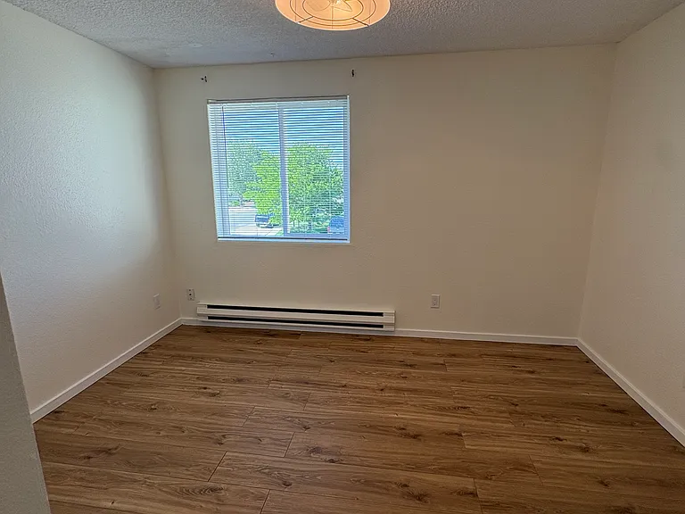 829 Northview Cir — Photo 8
