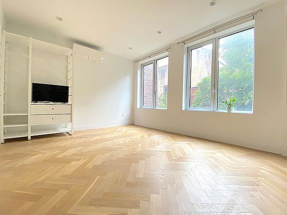 2nd image of 531 Vanderbilt Ave #3C