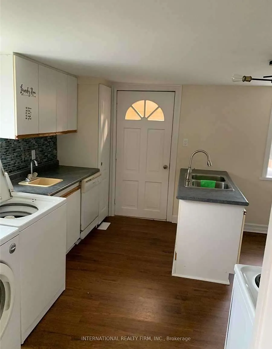 3 bed, $2,100 — Photo 3