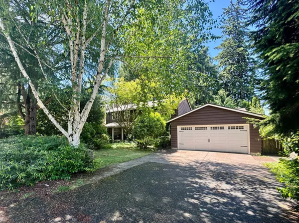 4231 90th Ave SE, Mercer Island, WA 98040