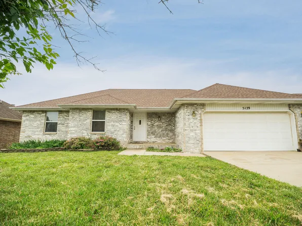 5129 S Tamarack Lane Lane, Battlefield, MO 65619
