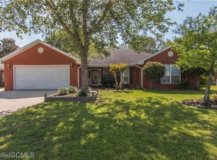 8540 Sterling Dr, Mobile, AL 36695