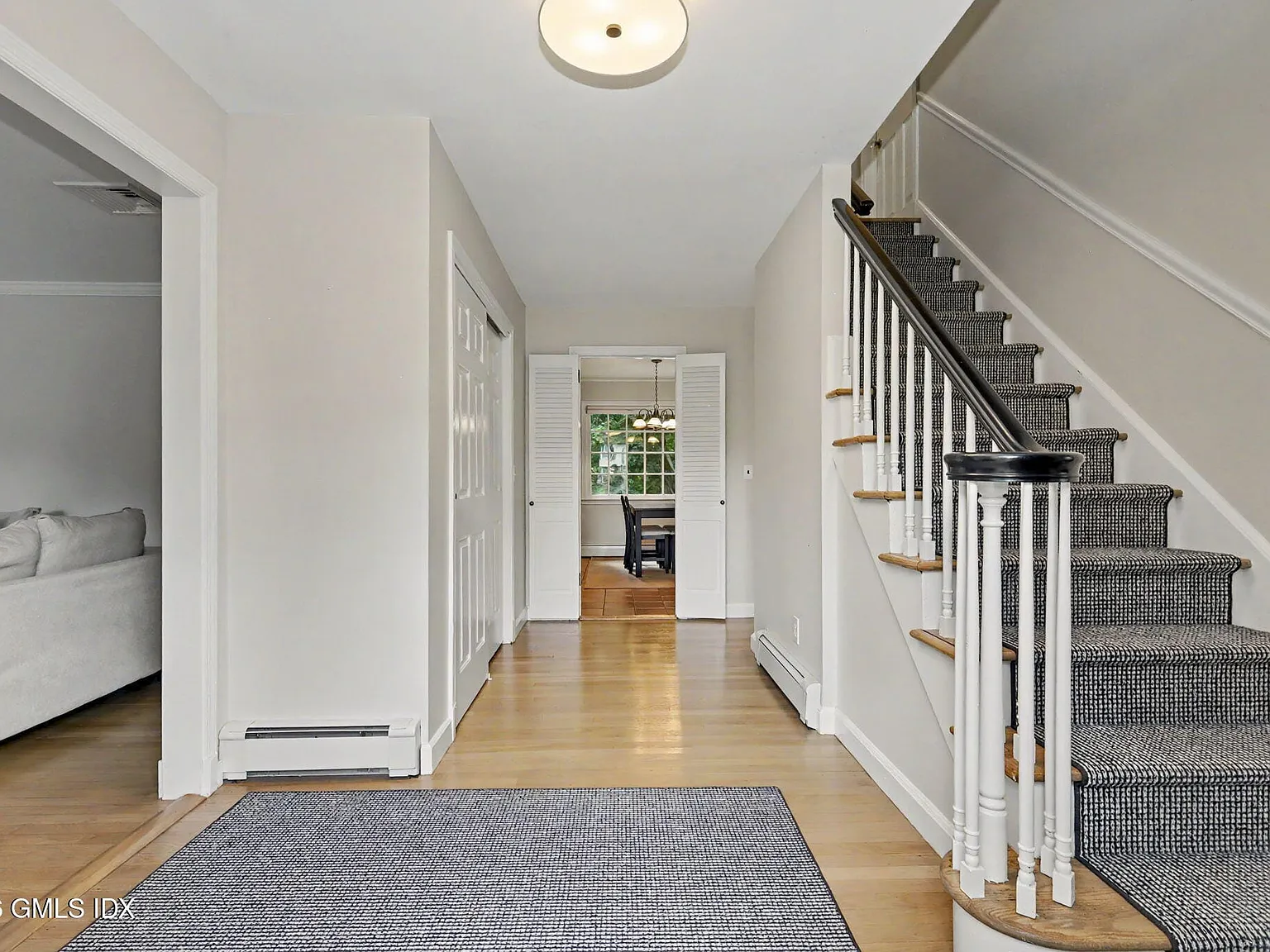 4 bed, 2.5 bath, 3135 sqft, $12,000 — Photo 4