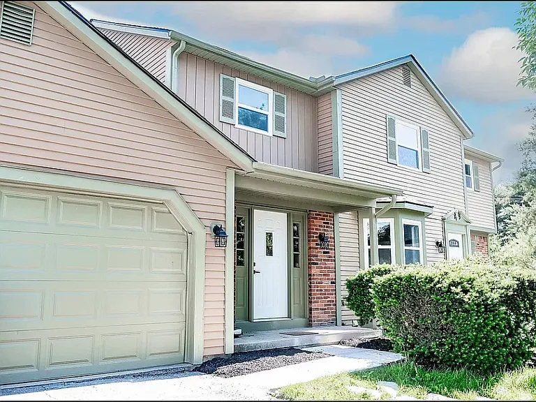 1560 Waterstone Ct — Photo 17
