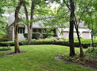 02N915 Bowgren Dr, Elburn, IL 60119