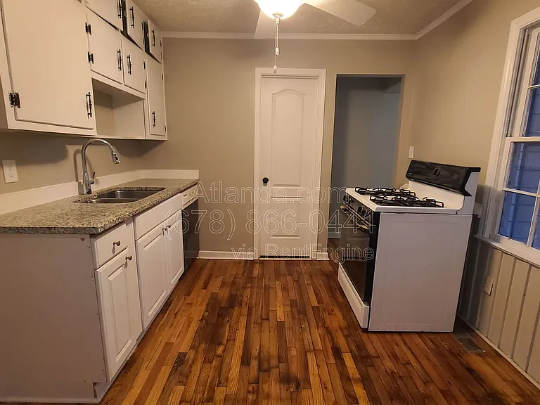 2242 Lawson Way — Photo 15