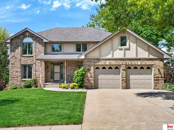 6232 S 100th St, Omaha, NE 68127