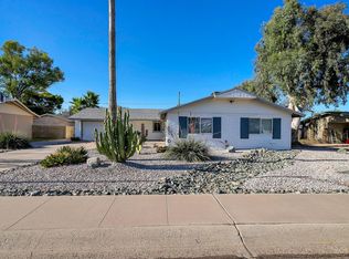 2828 E Shangri La Rd, Phoenix, AZ 85028