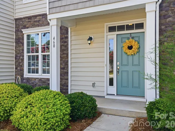 460 Spring Gardens Dr, Belmont, NC 28012