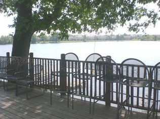 215 Ora Rd, Oxford, MI 48371