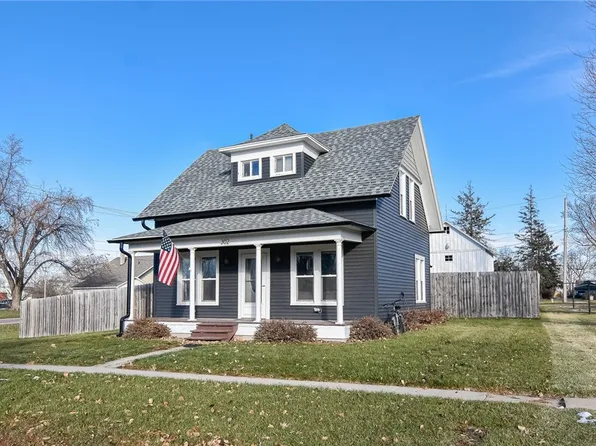 302 E State St, Baxter, IA 50028