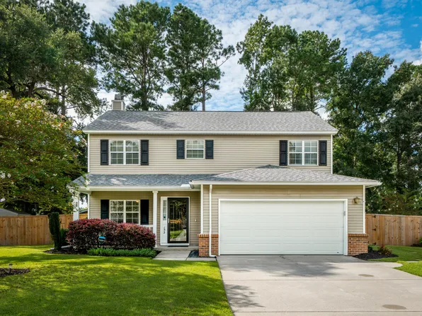 152 Balbriggan Dr, Goose Creek, SC 29445