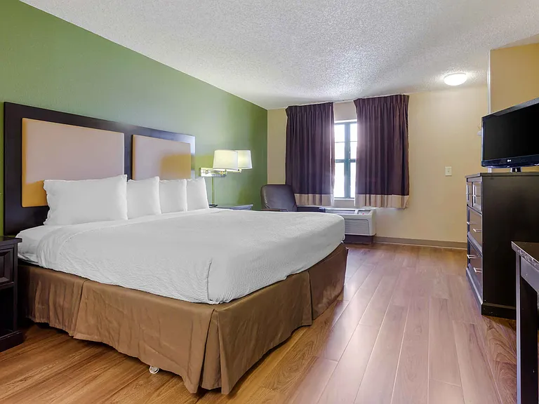 Studio Suite - 1 King Bed