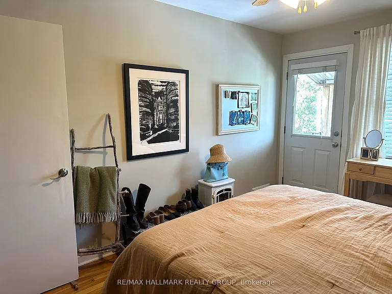 86 Gilchrist Ave #2 — Photo 13