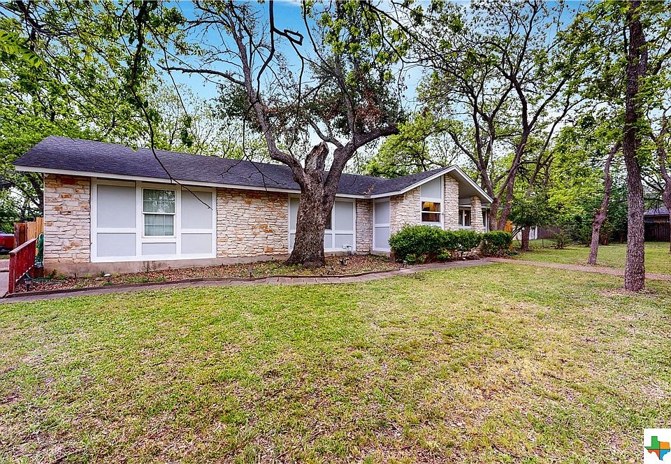 1st image of 3211 Great Valley Dr