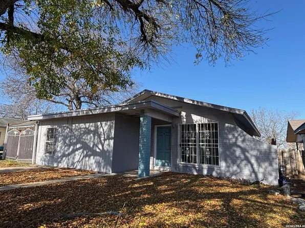 5727 Bienville Dr, San Antonio, TX 78233