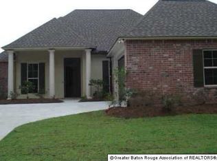 5851 Parkknoll Place Dr, Baton Rouge, LA 70816