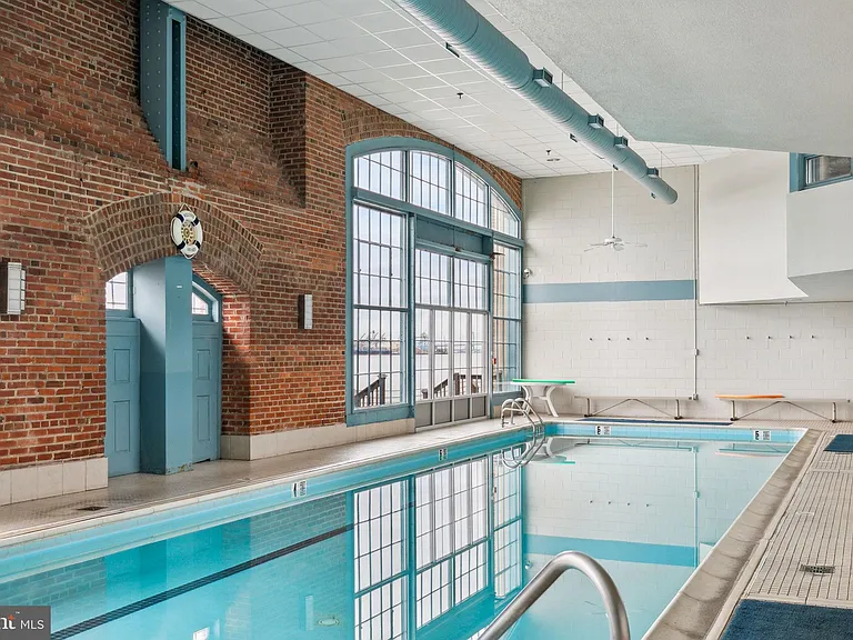 3 N Columbus Blvd #PL224 — Photo 15