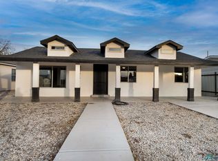 2316 Violet St, Carlsbad, NM 88220