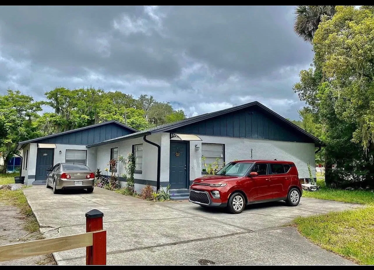 2 bed, 900 sqft, $1,500 — Photo 1