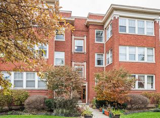 1306 W North Shore Ave APT 3A, Chicago, IL 60626