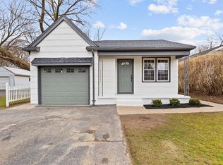 328 Cascade Pl, Rochester, NY 14609