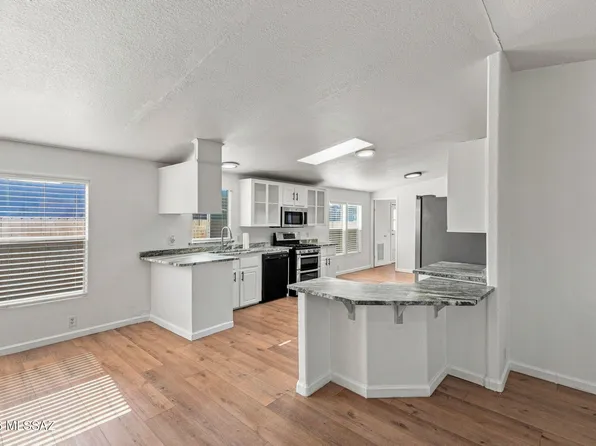 1449 W Hualpai Rd, Tucson, AZ 85745