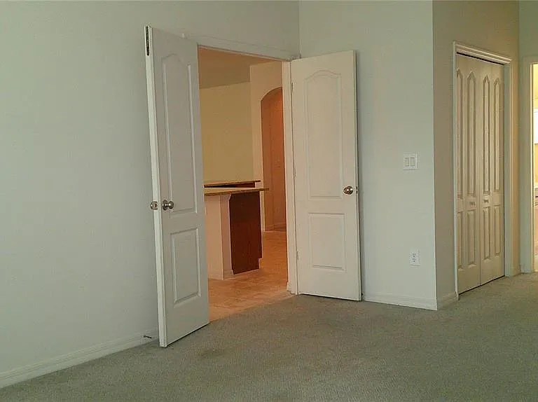 609 Cedar Waxwing Dr — Photo 16