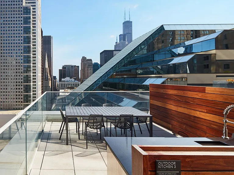110 N Wacker Dr #3601 — Photo 10