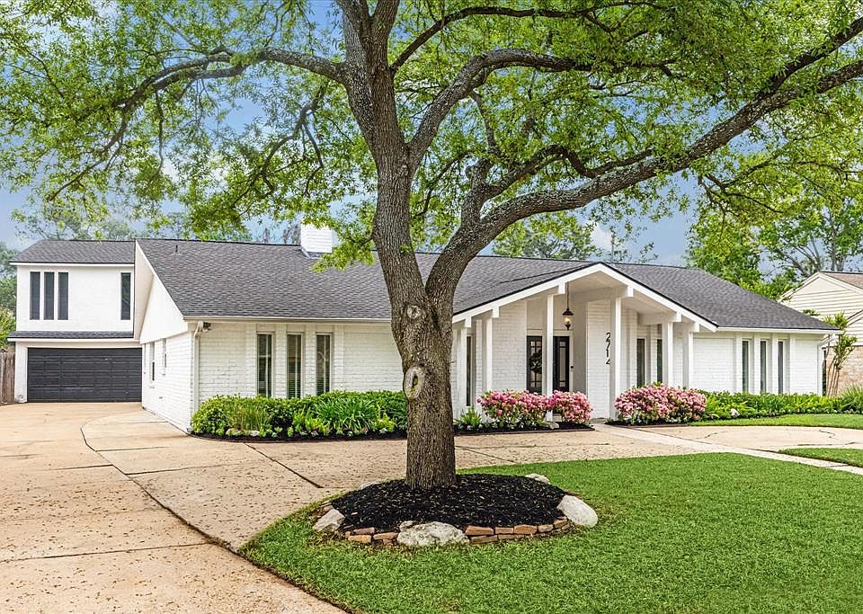 1st image of 2714 Fontana Drive