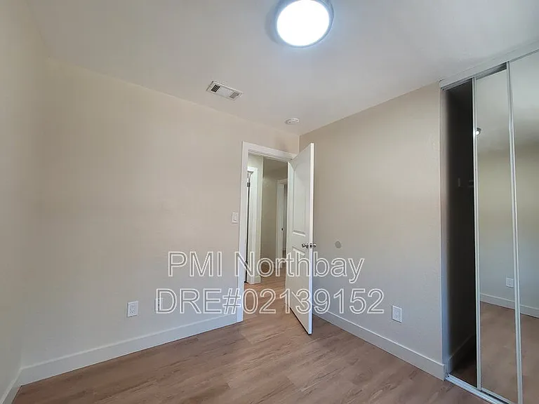 2080 Diamond Way — Photo 11