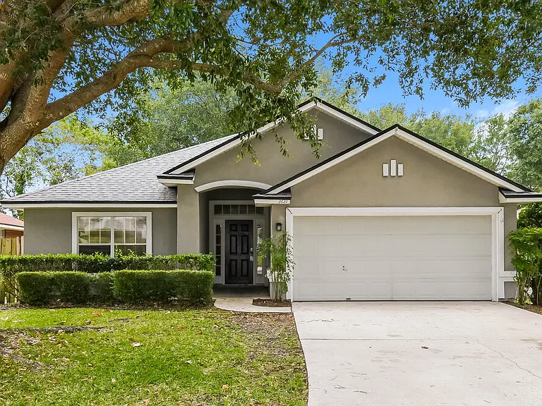 2621 Fernleaf Dr — Photo 1
