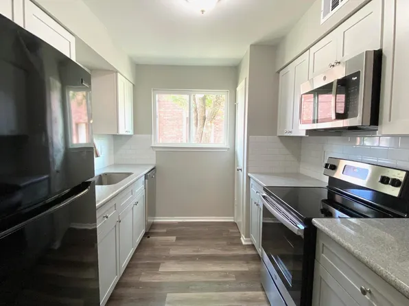 1665 Jade Ave #C, Baton Rouge, LA 70810