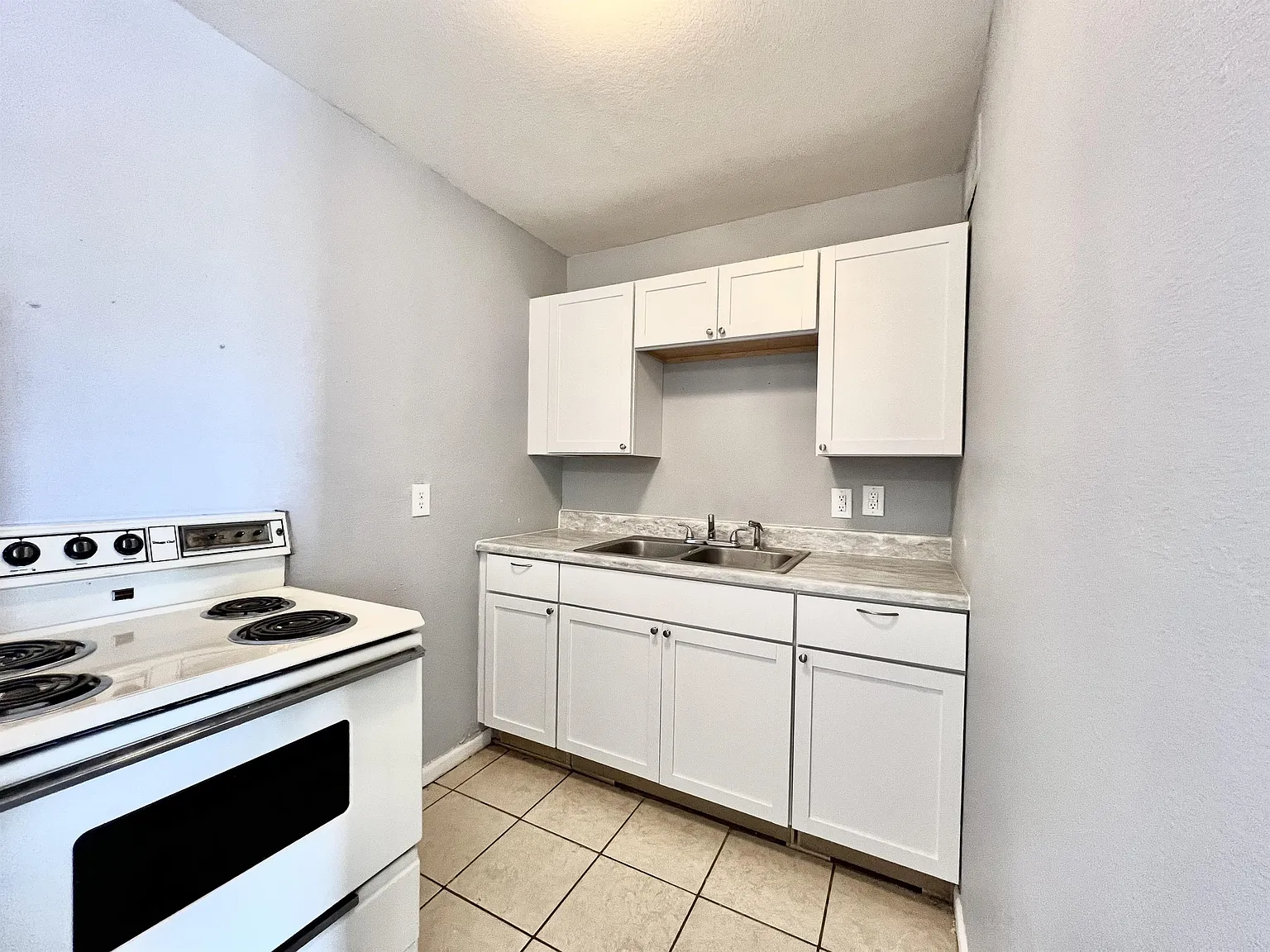605 W. Main St. (New) - D — Photo 4